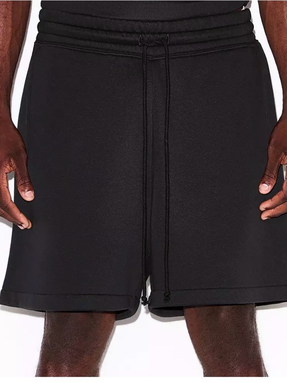 SKIMS Men's Fleece Lounge Relaxed Shorts in Black
